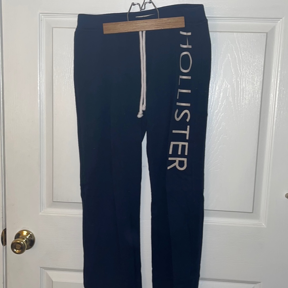 Hollister wide-leg navy sweatpants small